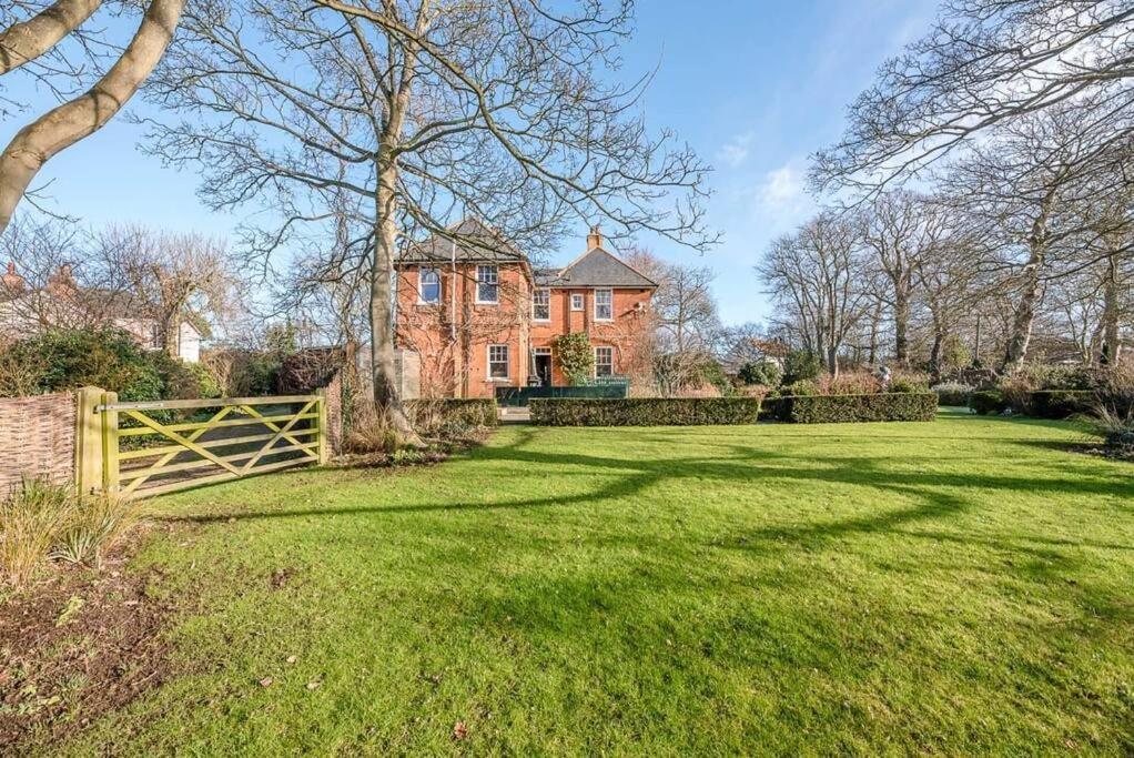 Kingsfield House, Aldeburgh Villa Exterior foto
